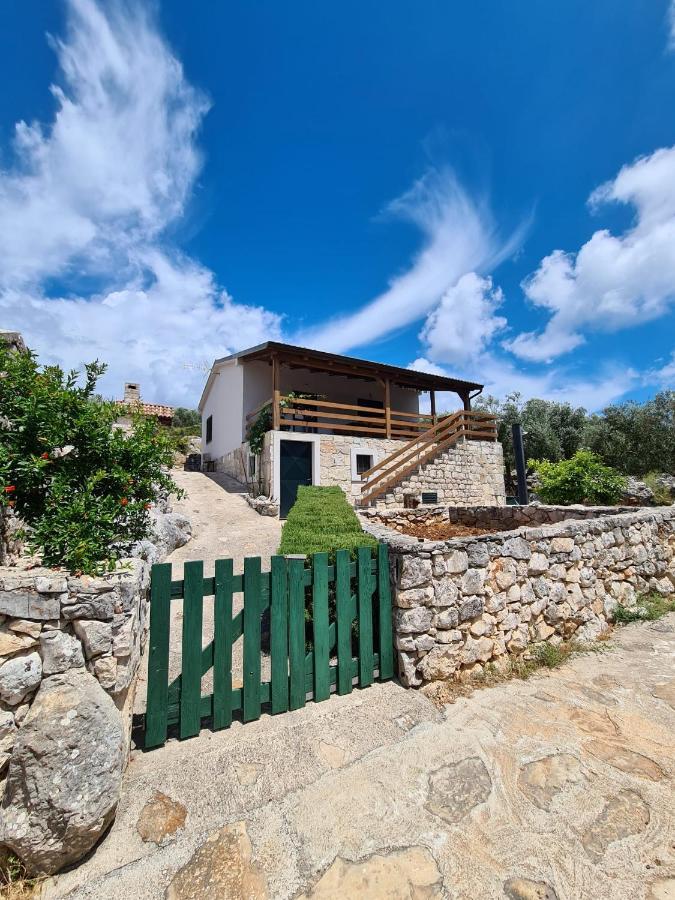 Willa Kuca Za Odmor Buba, Otok Zut Pristanisce Zewnętrze zdjęcie
