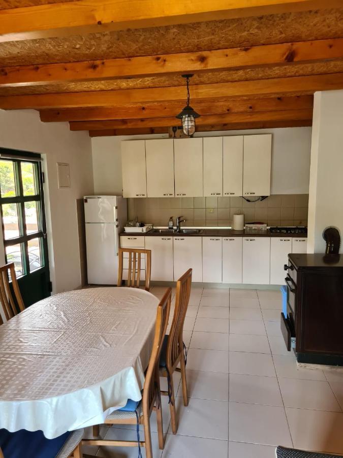 Willa Kuca Za Odmor Buba, Otok Zut Pristanisce Zewnętrze zdjęcie