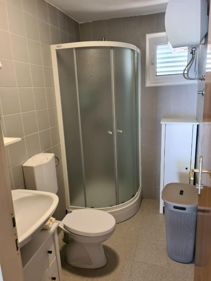 Willa Kuca Za Odmor Buba, Otok Zut Pristanisce Zewnętrze zdjęcie