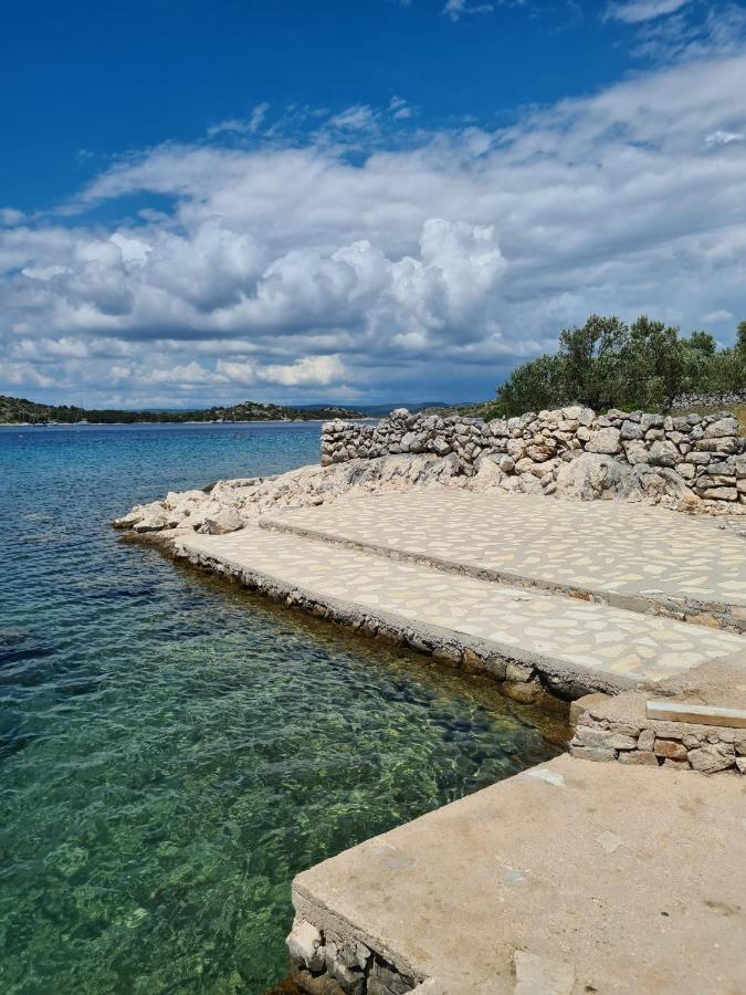 Willa Kuca Za Odmor Buba, Otok Zut Pristanisce Zewnętrze zdjęcie